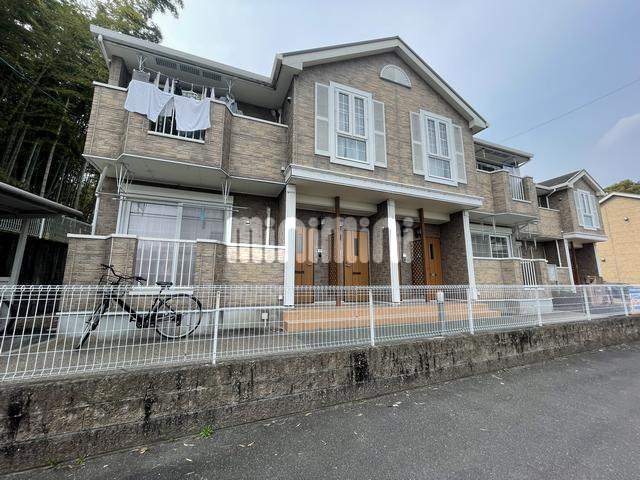 ���m����{�s�ؑ]�쒬�����q�����z�Q�c�j