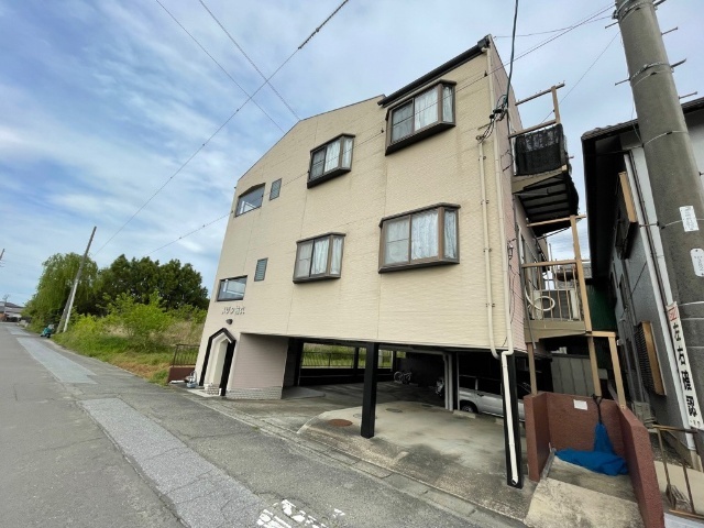 �o�X�E�]�[��i�k��8���j