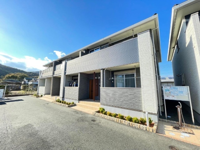 ���S���É��{���@���{�w�i�k��28���j