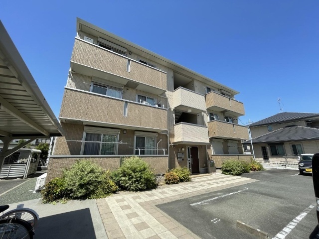 ���m���L��s�������Q���ڂQ�k�c�j