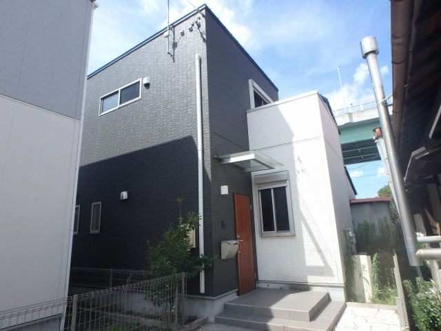 ���C���{���@���f���w�i�k��25���j