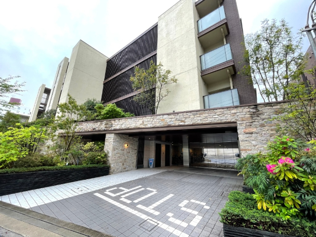 ���m�����É��s�����\�x���������P���R�k�c�j