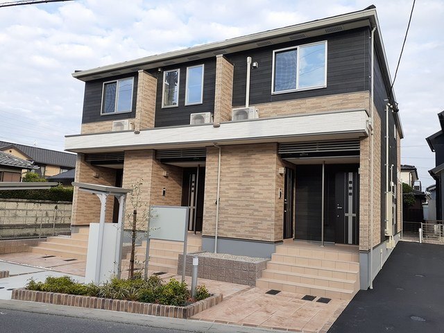 ���m������s���������{�O�P�k�c�j