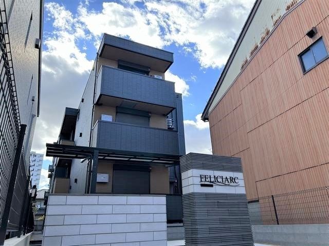 ���C���{���@���É��w�i�k��18���j