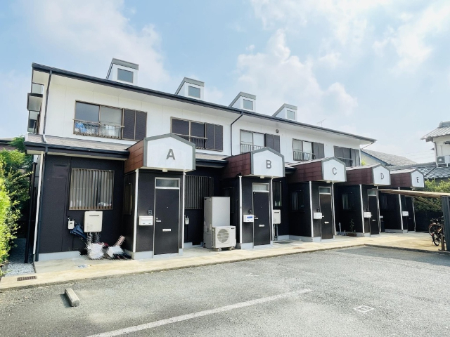 ���m���L���s���������k�����Q�k�c�j