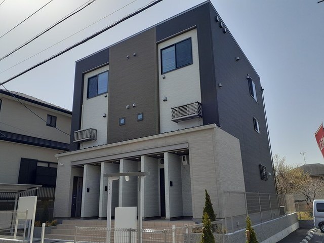 ���m������s����r�ÂP���ڂP�j