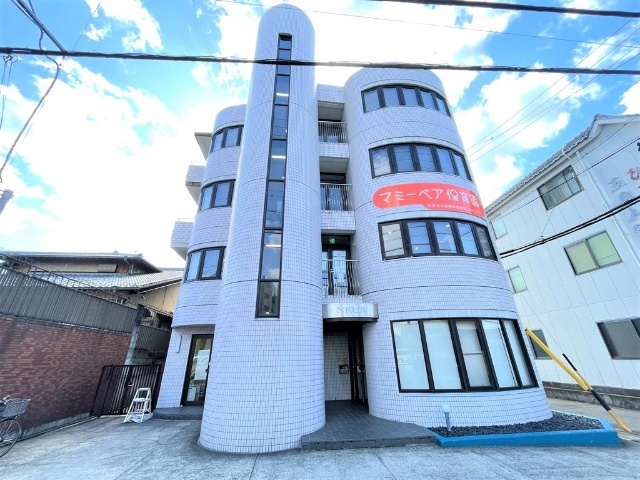 �n���S�ߕ����@�Ԓr�w�i�k��7���j