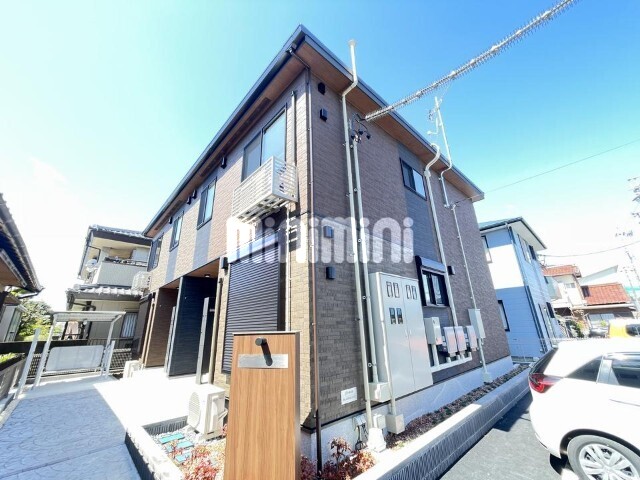 ���C���{���@���F�w�i�k��23���j