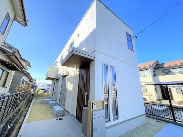 �n���S�ߕ����@�Ԓr�w�i�o�X23�� �E�O�D���A �k��7���j