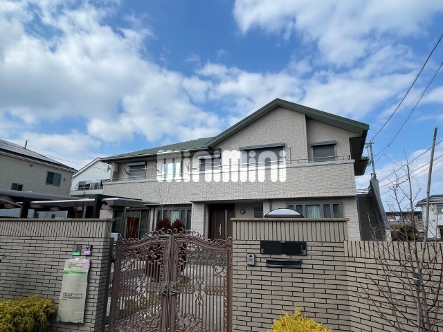 ���m���k���É��s�F�V�����`�R�r�k�c�j