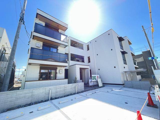 ���C���{���@����w�i�k��5���j