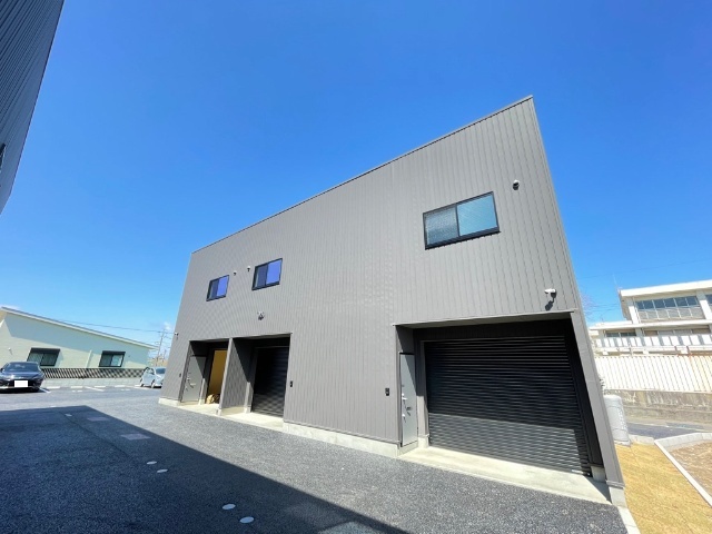 ���S���É��{���@���w�i�k��2���j