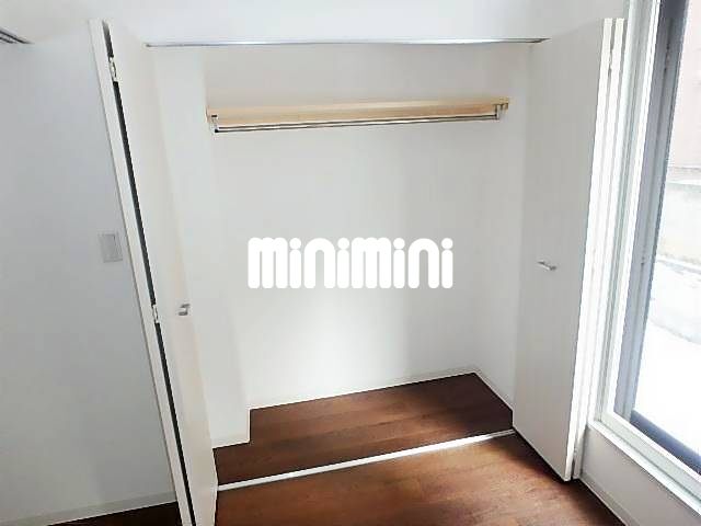 ����5