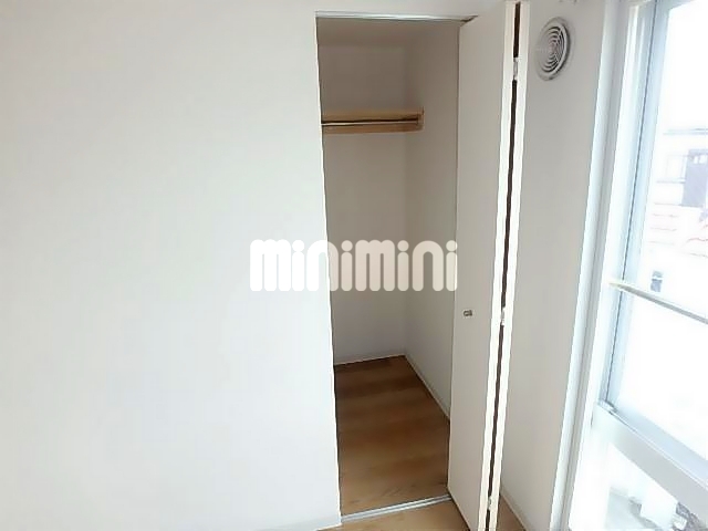 ����5