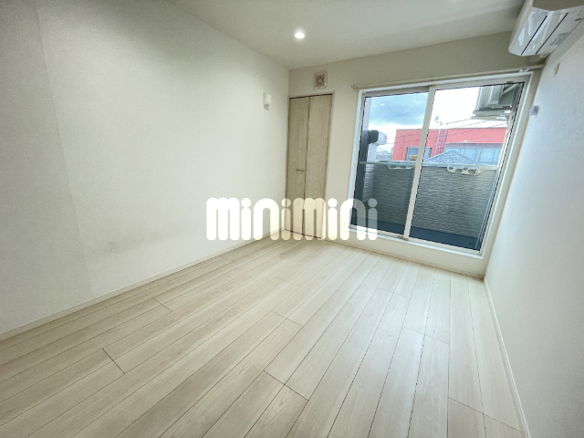 ����1