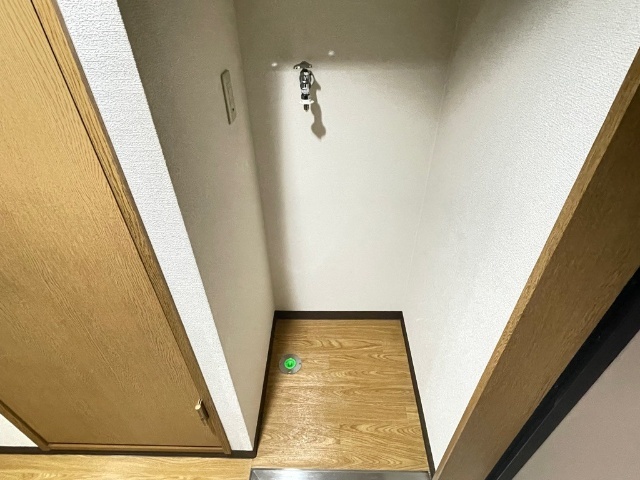 ����7