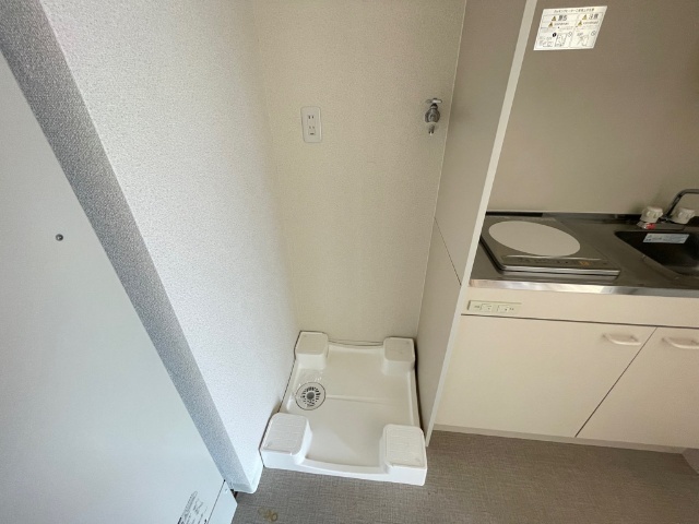 ����14