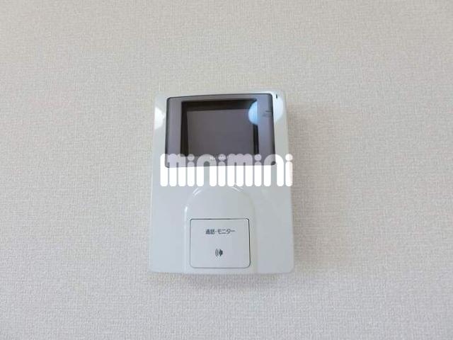 ����9