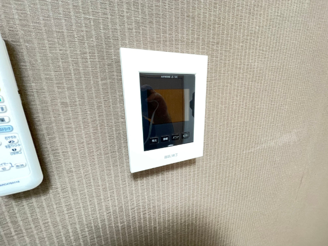 ����10