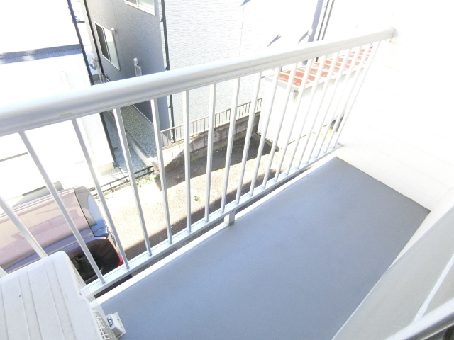 ����8