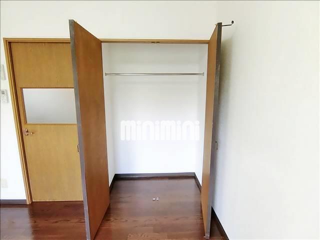 ����6