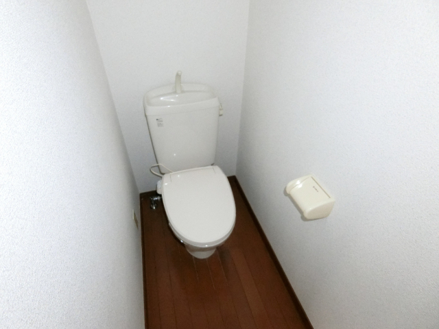 ����8