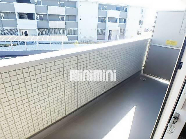 ����8