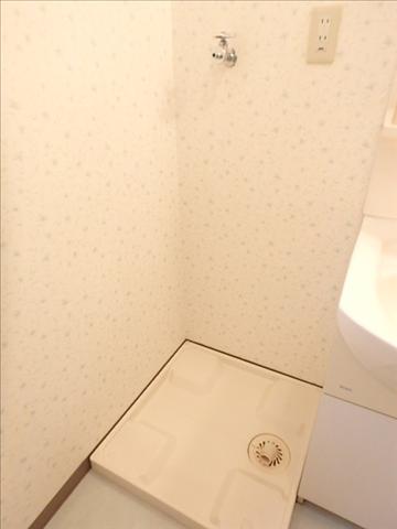 ����10