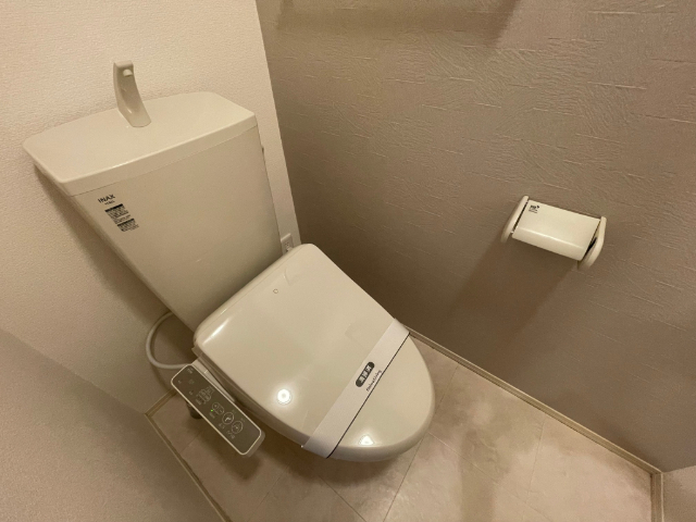 ����5