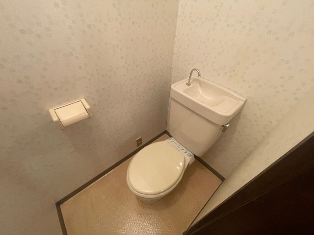 ����5