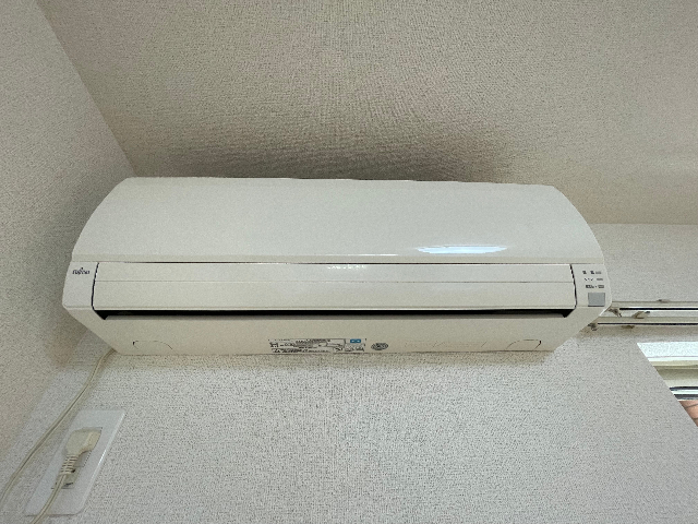 ����10