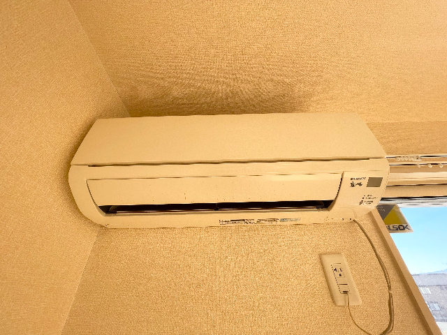 ����10