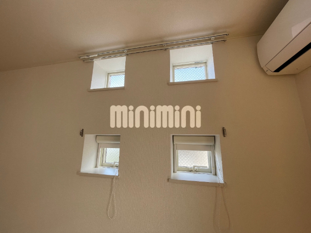 ����11