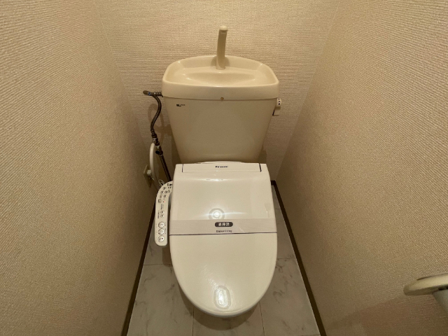 ����5