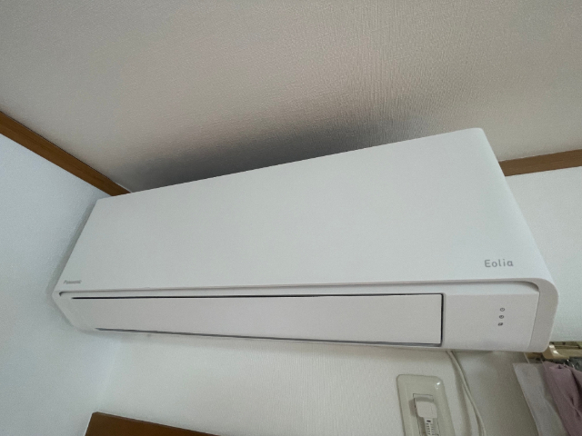 ����8