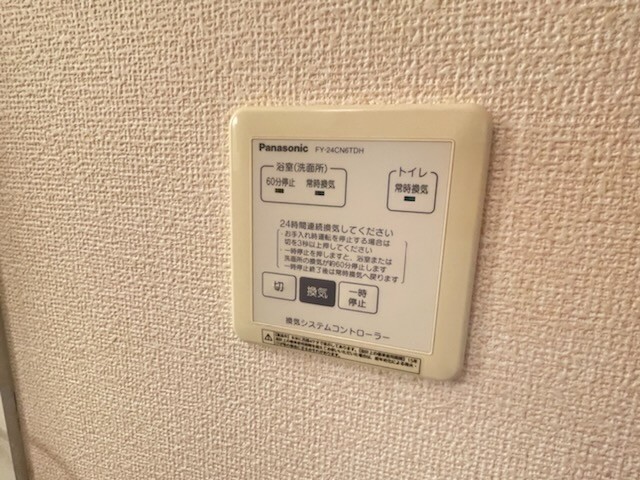 ����14