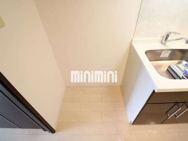 ����14