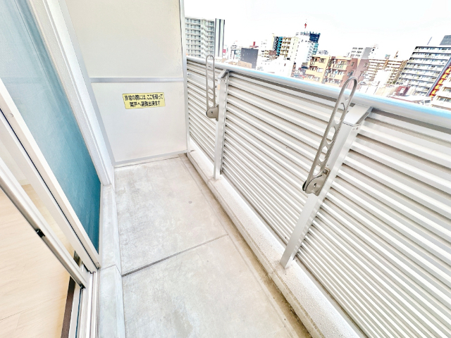 ����10