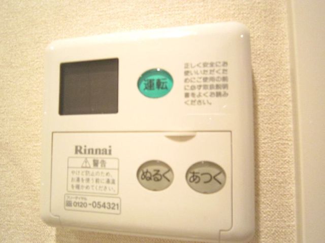 ����11