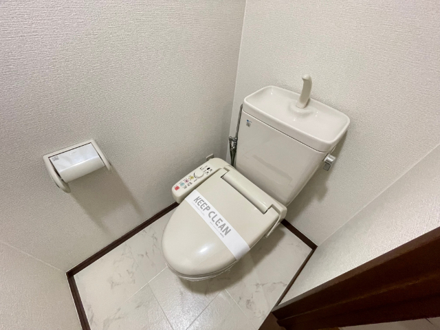 ����5