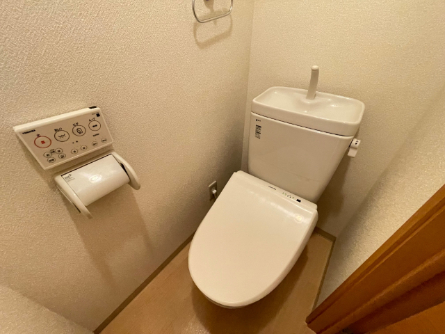 ����6