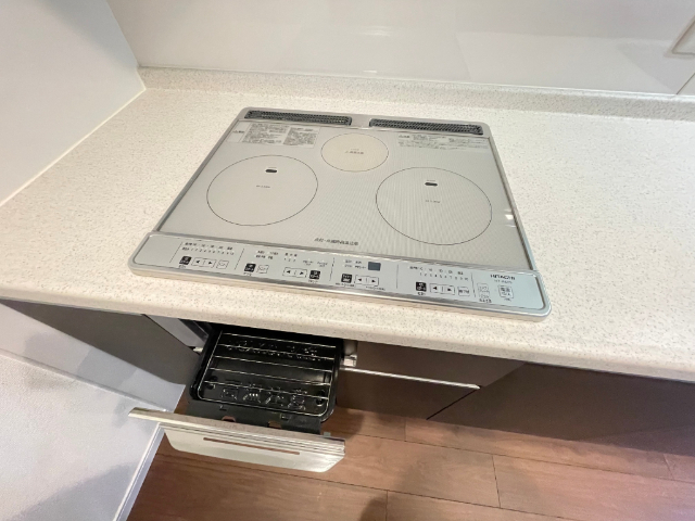 ����14