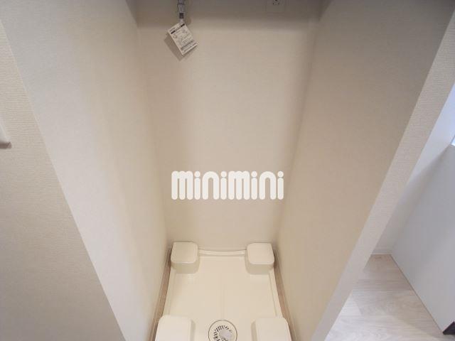 ����3