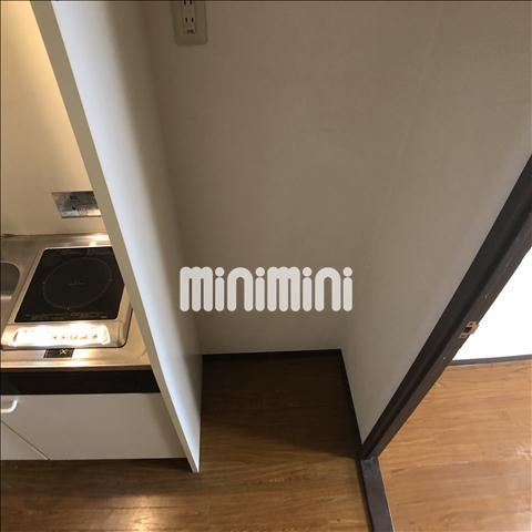 ����14