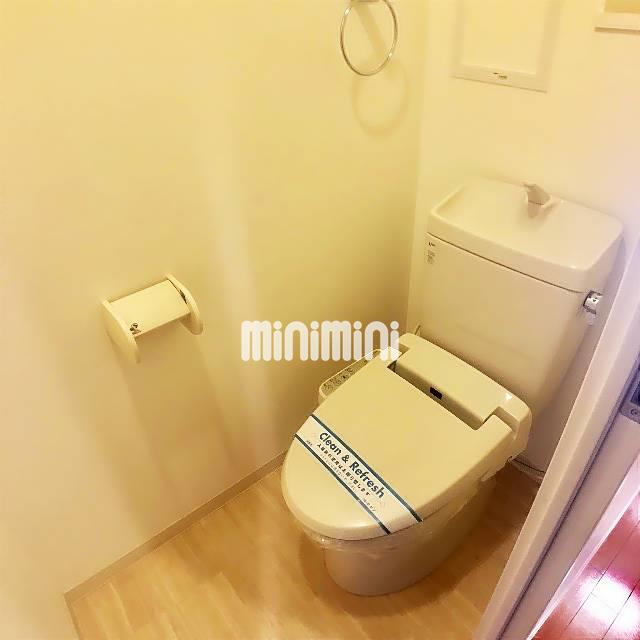 ����9