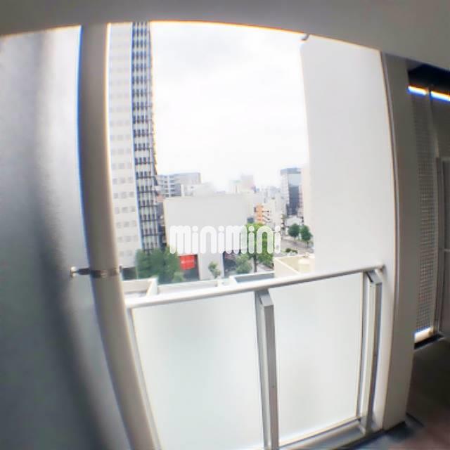 ����14