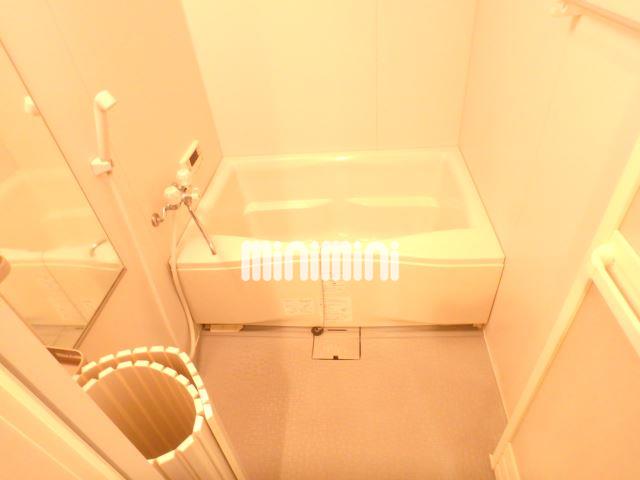 ����10