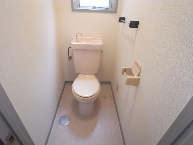 ����5