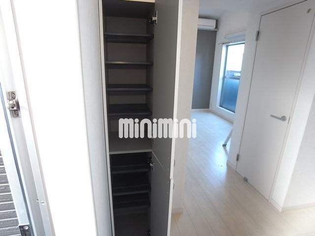 ����7
