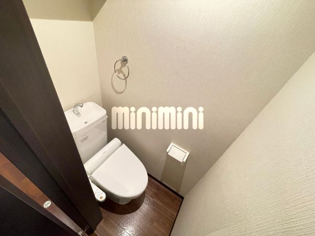 ����5